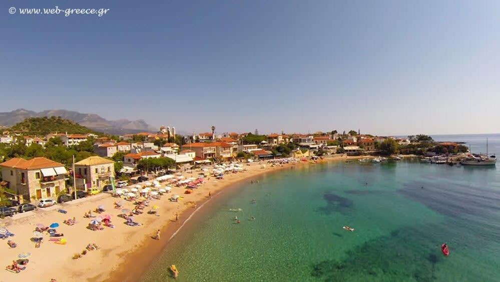 Villa Mani's Kept Secret - Seaview Lida