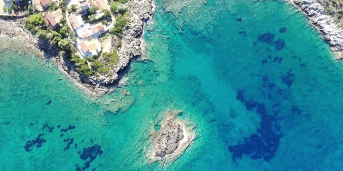 Mani's Kept Secret - Seaview Lida Villa *